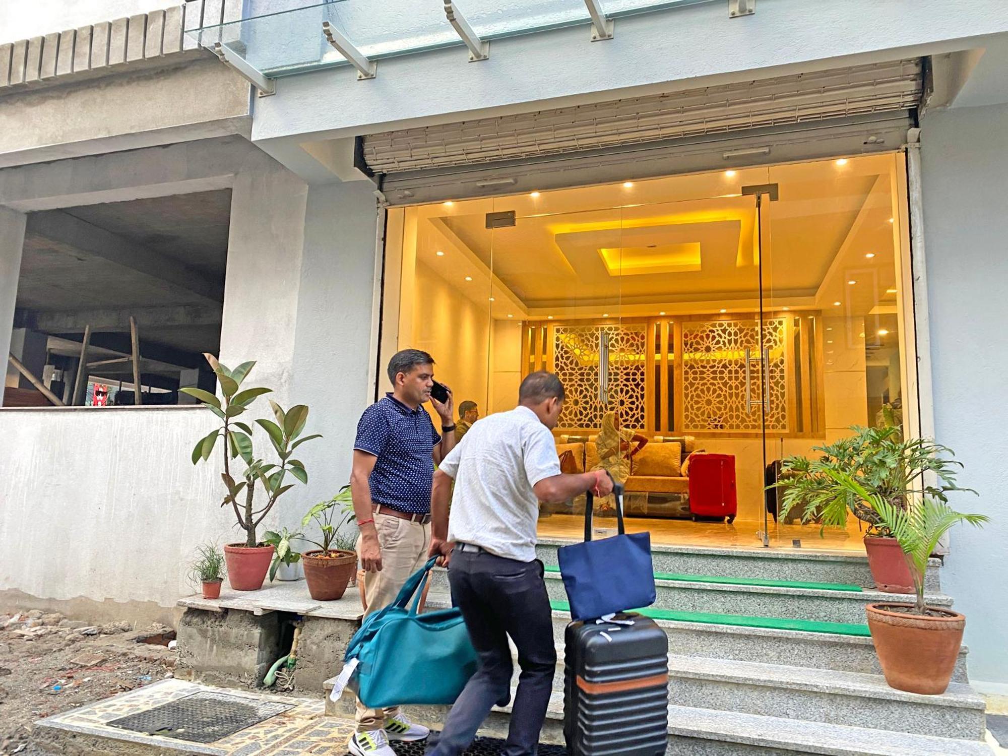 Hotel Nilakantha Pvt. Ltd Kathmandu Buitenkant foto