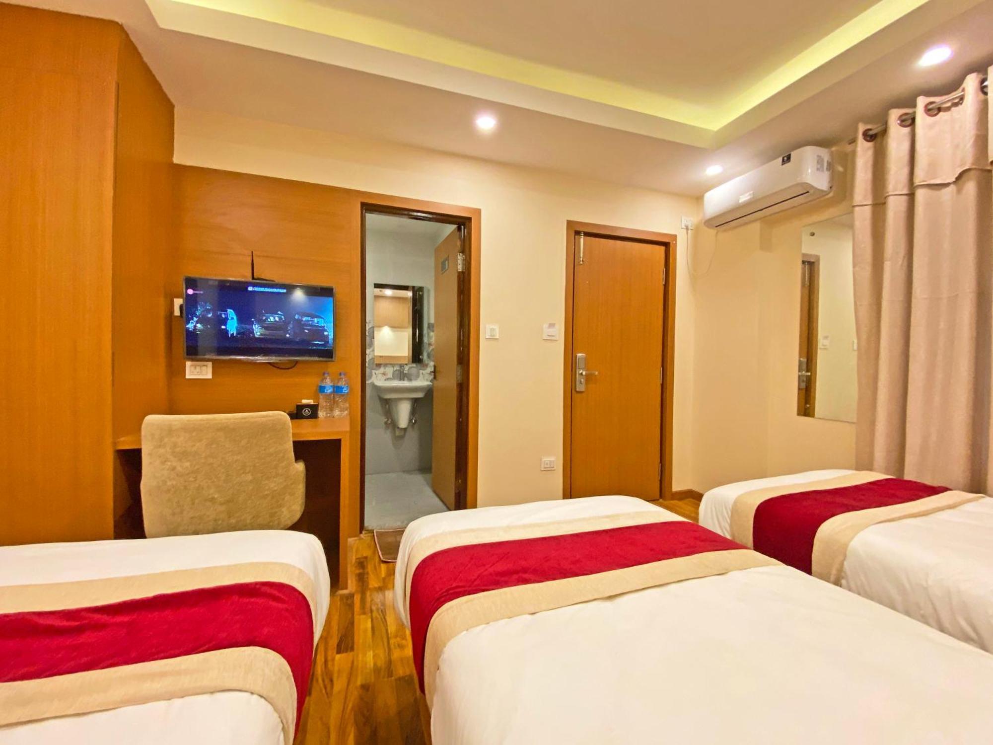 Hotel Nilakantha Pvt. Ltd Kathmandu Buitenkant foto